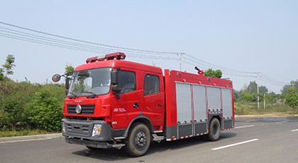 江特牌JDF5150GXFPM60/A型泡沫消防车