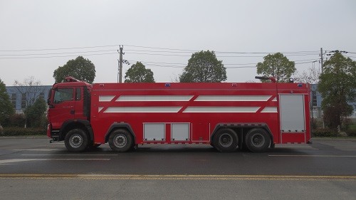 江特牌JDF5420GXFPM240/Z6型泡沫消防车