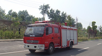 江特牌JDF5080GXFSG30/A型水罐消防车