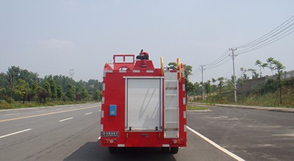 江特牌JDF5065GXFSG15/A型水罐消防车