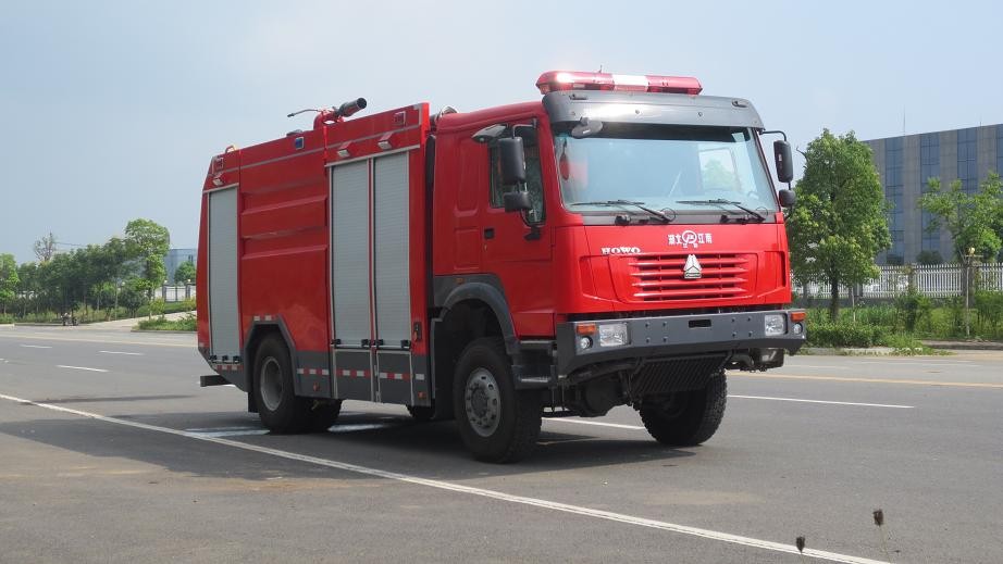 江特牌JDF5170GXFSG60型水罐消防车
