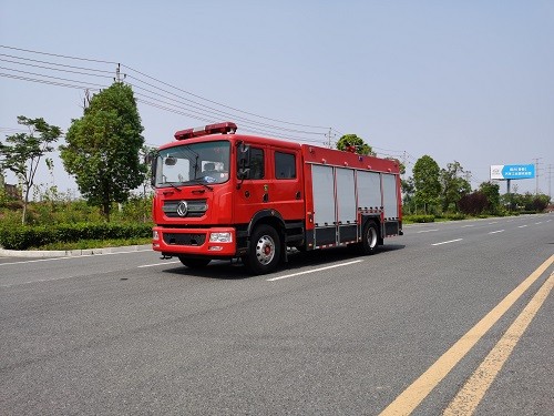 江特牌JDF5171GXFSG70/E6型水罐消防车