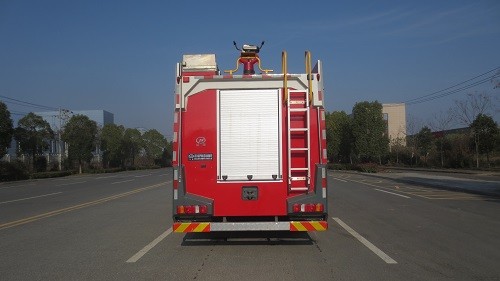 江特牌JDF5314GXFSG160/Z6型水罐消防车