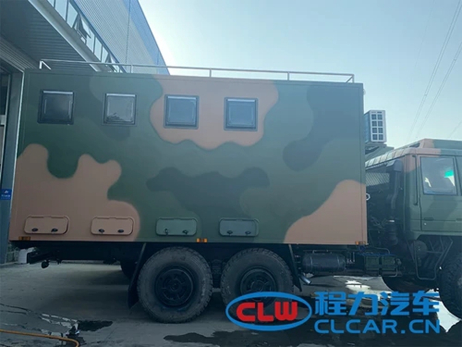 东风6X6厕所车