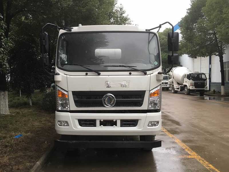 东风新款D912-7方搅拌车